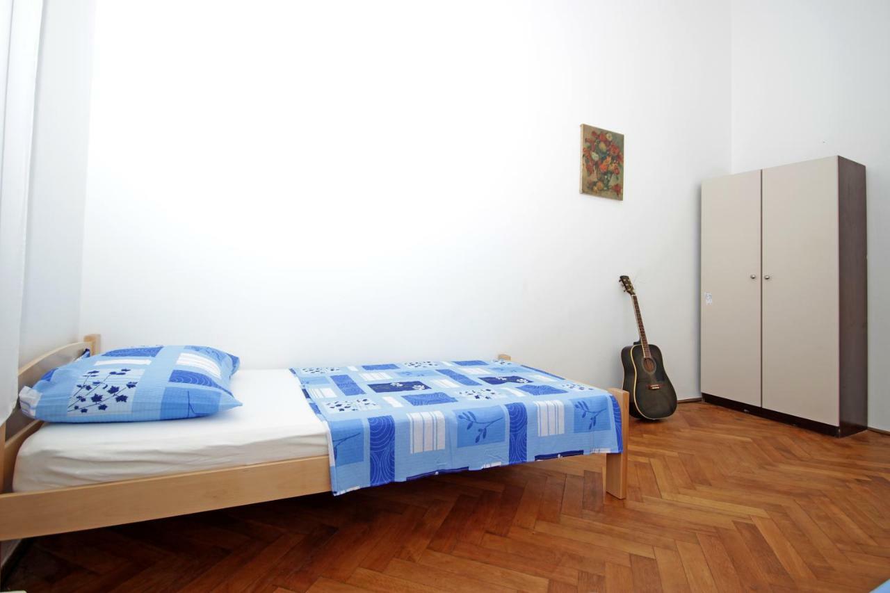 Apartment In The Top Center Of Old Town Pula Exteriér fotografie