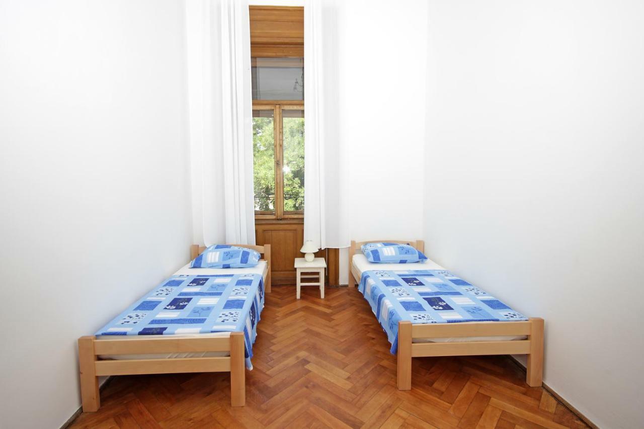 Apartment In The Top Center Of Old Town Pula Exteriér fotografie
